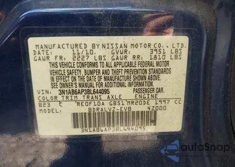 2011 Nissan Sentra 2.0Sl z USA, uszkodzony, nr VIN 3N1AB6AP3BL644095